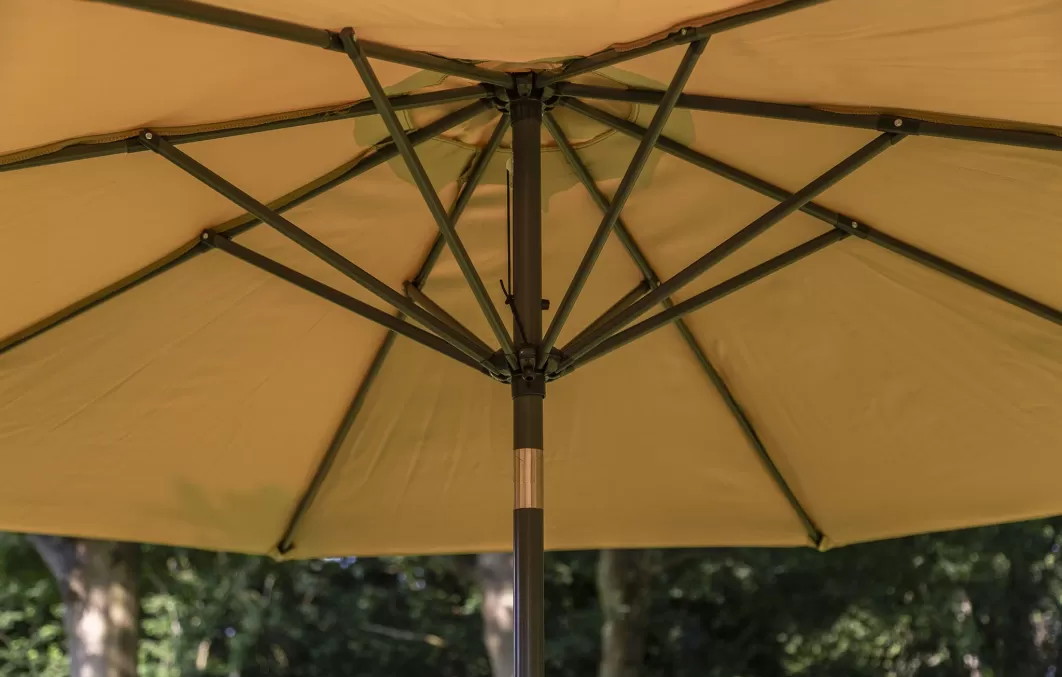 Sturdi Plus Aluminium Parasol in Green 3m - Mill Race Garden Centre