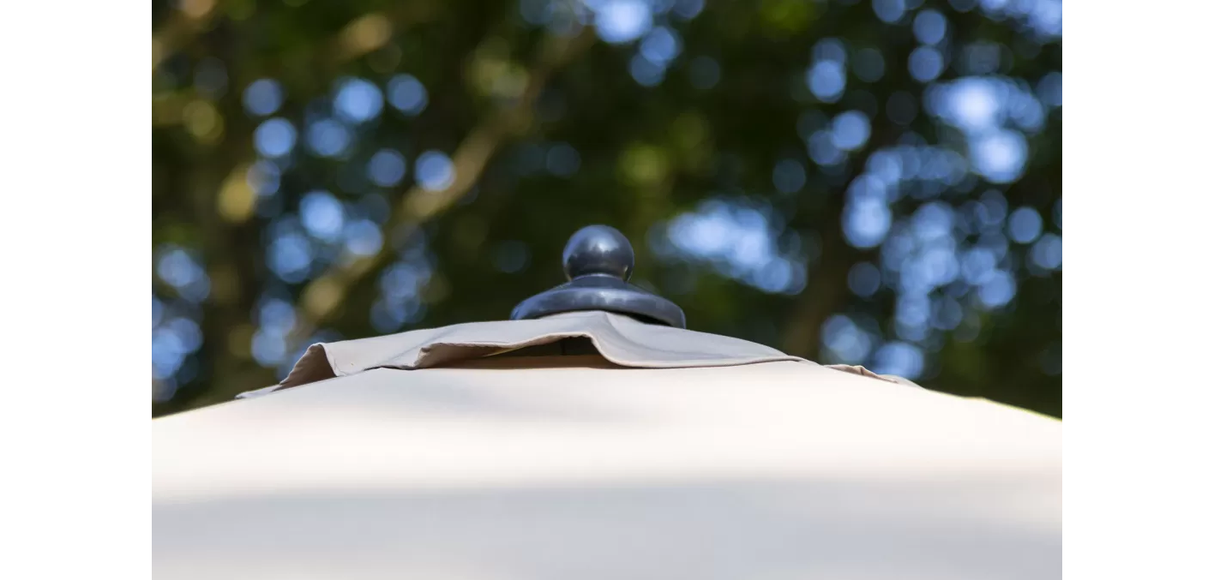 Sturdi Plus Aluminium Parasol in Black 2m - Mill Race Garden Centre