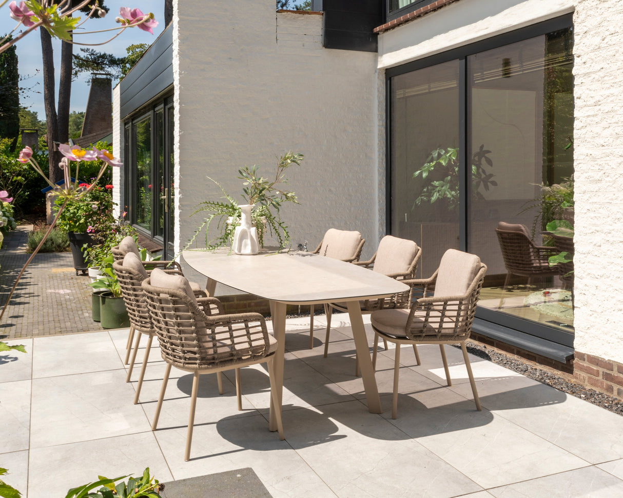 4 Seasons Outdoor Puglia Six Seat Oval Dining Set - Mill Race Garden Centre