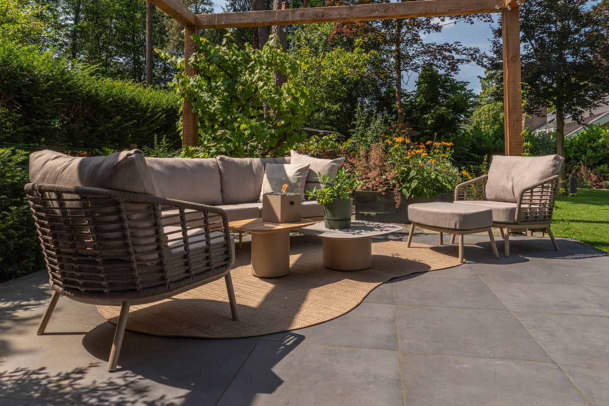 4 Seasons Outdoor Puglia Lounge Lux with a Footstool Set - Mill Race Garden Centre