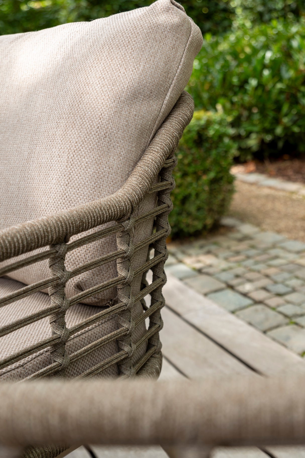 4 Seasons Outdoor Puglia Six Seat Round Low Dining Set - Mill Race Garden Centre