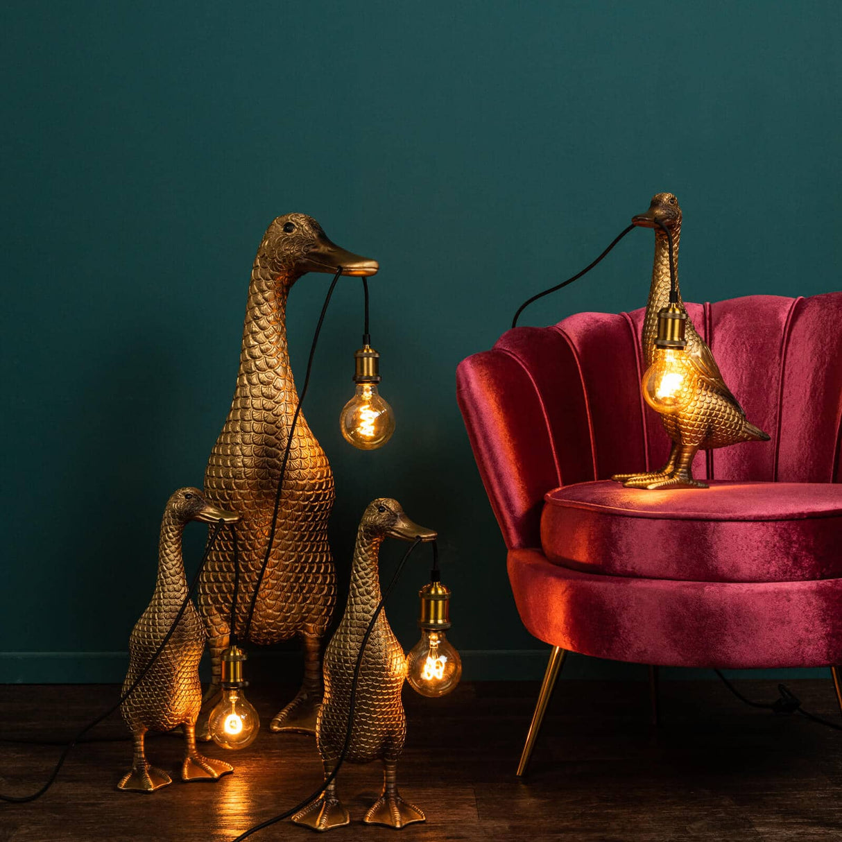 WERNS® Son Of A Duck Gold Table Lamp