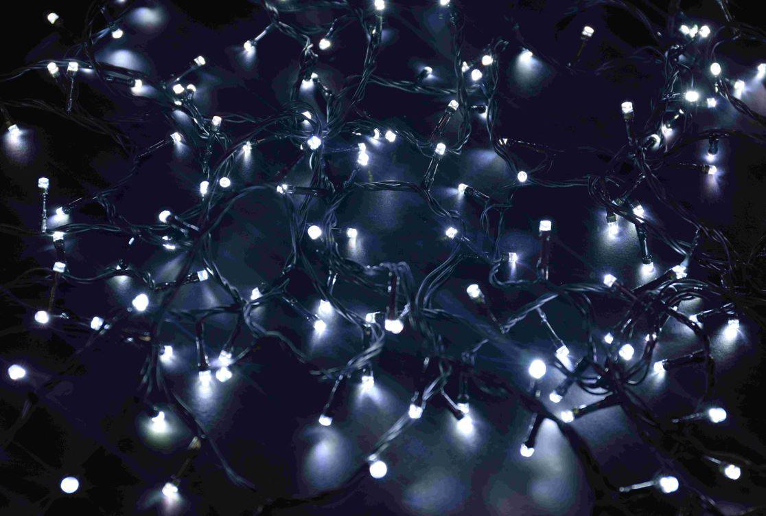 Jingles 480 LED White Multi Function Battery String Lights with Time Smart - Mill Race Garden Centre