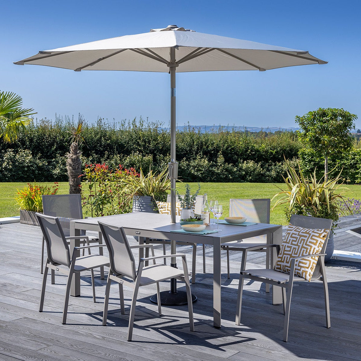 Hartman 3m Luxe Round Parasol Cover Shell/Warm Grey Frame
