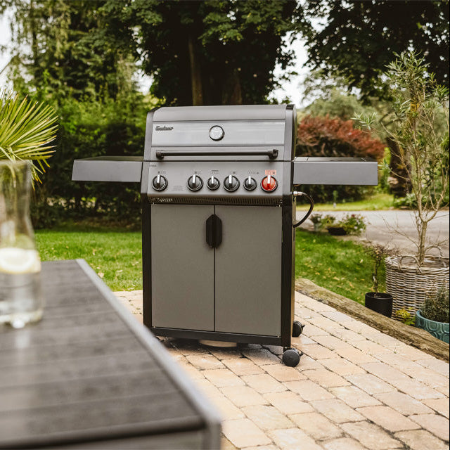 Enders Hyde 4 Sikr Turbo BBQ with free cover, featuring a stainless steel grill and multiple burners on a sturdy outdoor stand.