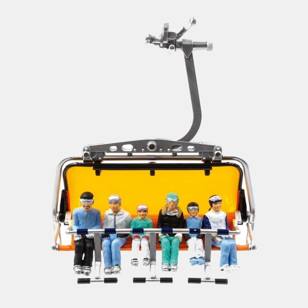 Jägerndorfer 6-Piece Sitting Skiers Set – 1:32 Scale Miniature Figures for Chairlifts & Cable Cars
