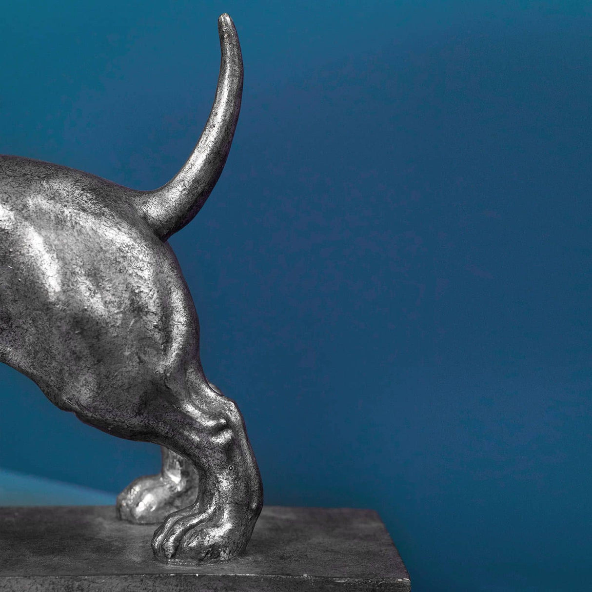 WERNS® Dachshund table lamp Frank silver/grey, poly, 60x14x48.5 cm