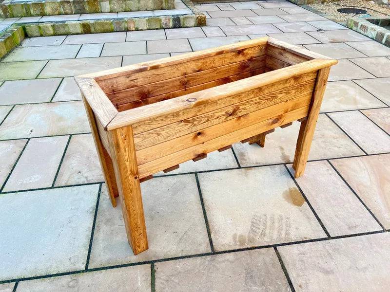 Large Wiltshire Raised Trough by Charles Taylor