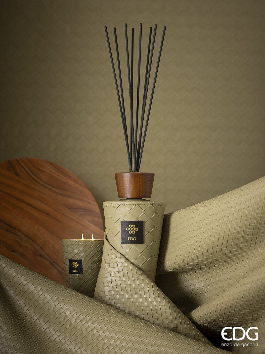 EDG Enzo De Gasperi Italian leather reed diffuser with olive flower scent in a luxury gift box, 150ml home fragrance.